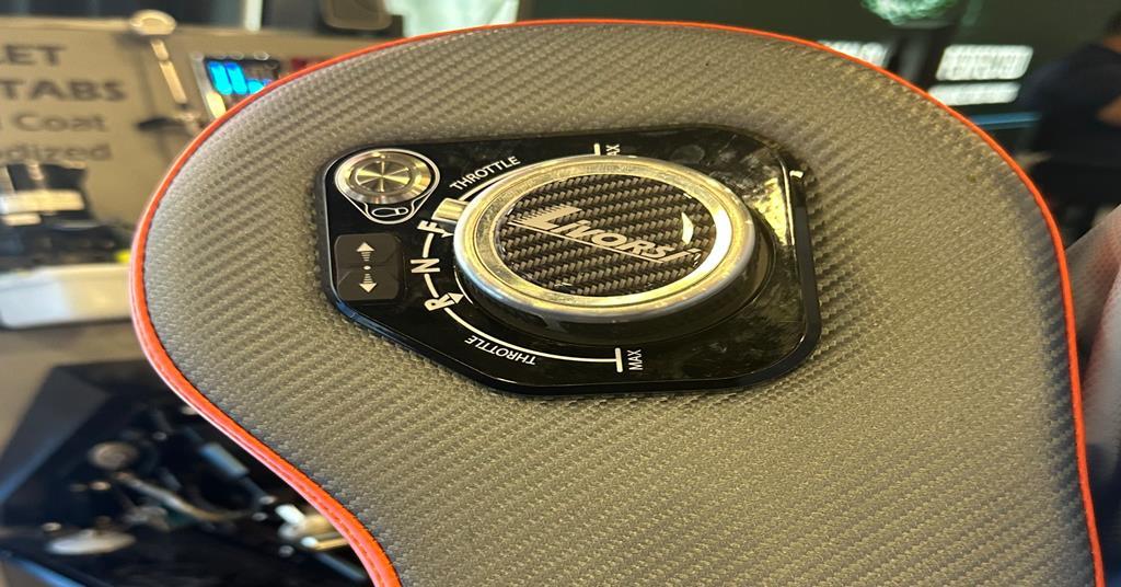 Livorsi Rotary Throttle + Shift Control, a mouse for your boat ...