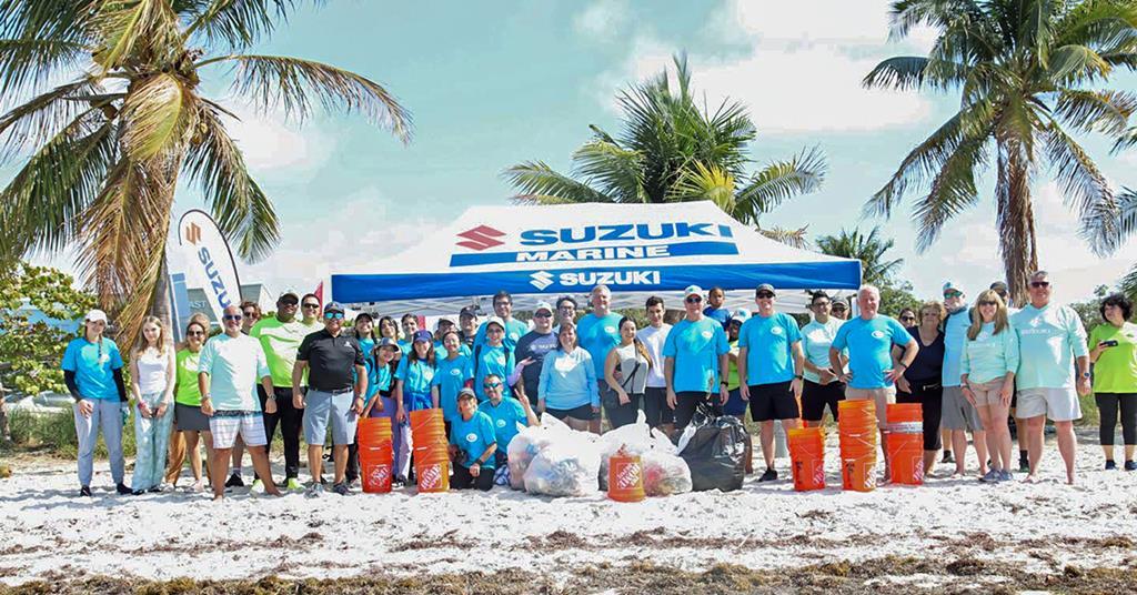Suzuki removes 153 pounds of trash from Miami beaches News International Boat Industry