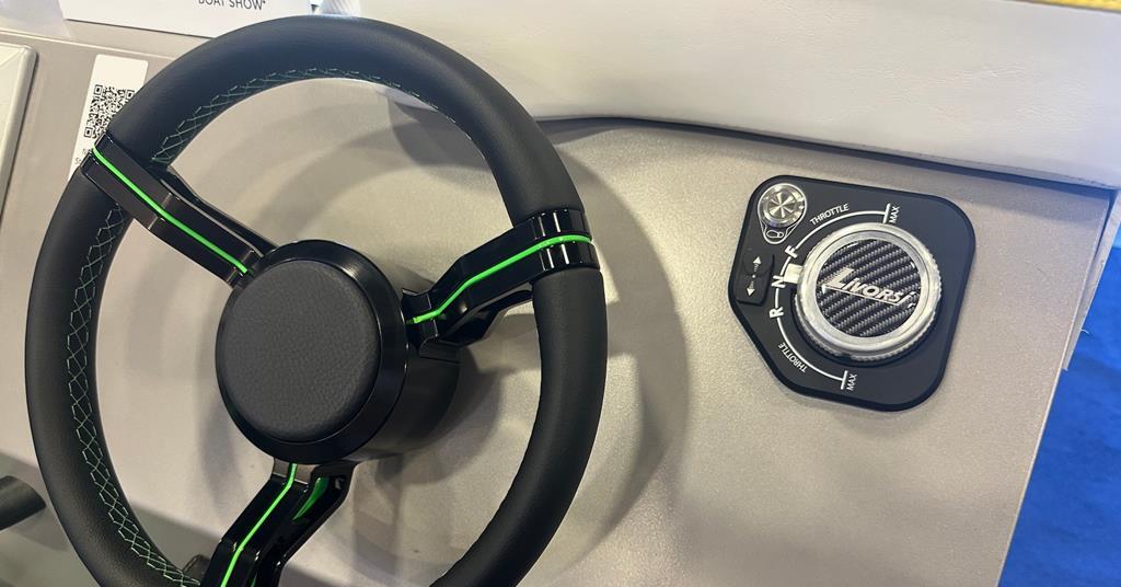 Livorsi Rotary Throttle + Shift Control, a mouse for your boat ...