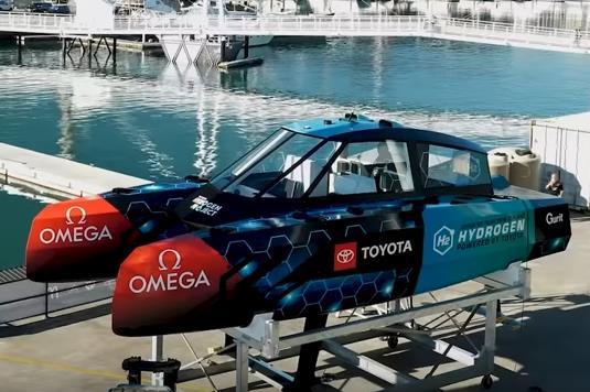 Hydrogen-fueled electric foiling chase boats at America's Cup 37? - Panbo