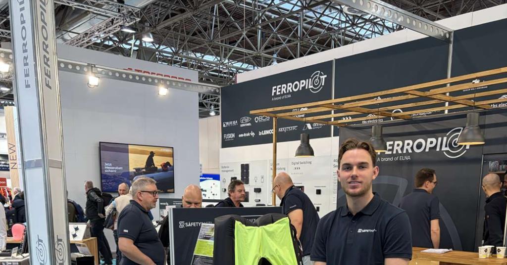 Vincent Raft Dutch firm brings aviation-inspired liferaft to the marine market ...