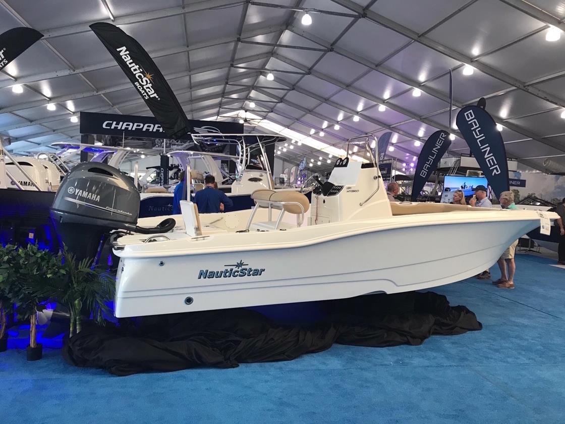 NauticStar unveils 191 Hybrid at MIBS News International Boat Industry