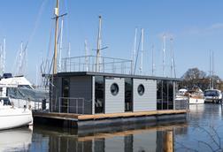 Waterlodge Oasis 3 Birdham hires (3)