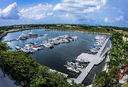 Pinetree Marina