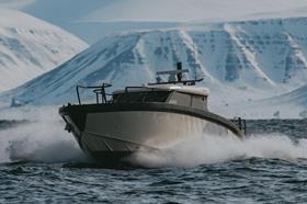 Volvo Penta hybrid boat_Arctic shot