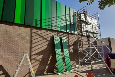 Installing Emergo panels