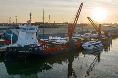 Peters & May Yachts_Loading_Southampton_100922