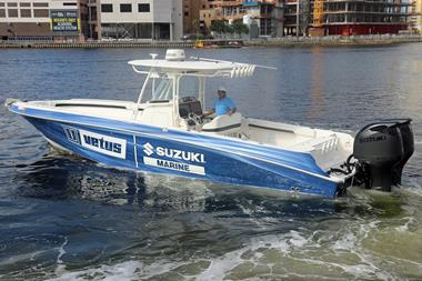 Suzuki vetus demo boat