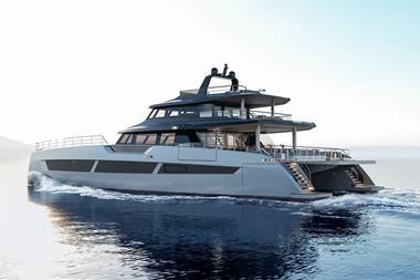 Fountaine Pajot_FPY120_Full-Img-1