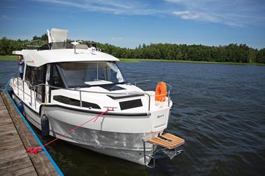 1 Balt-Yacht