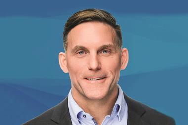 headshot---tom-pettit---square
