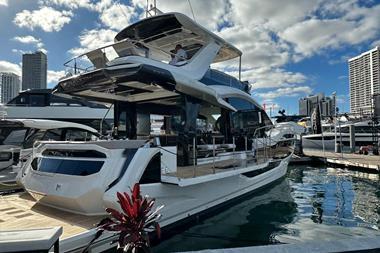 Galeon 560 Fly
