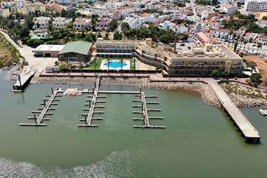 Boca-do-Rio-Resort-02-1