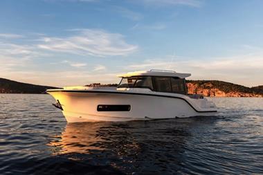 Aiata Wayfinder 38