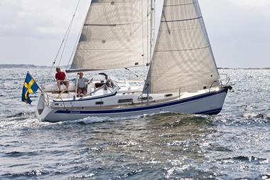 Hallberg-Rassy 310, photo by Peter Szamer