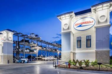 MarineMax-Fort-Myers_crop