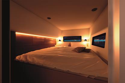 Master Bedroom  R4 Vaan Yacht