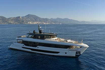 majesty-100-terrace-5-1