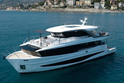 Princess X90 - Exterior 2