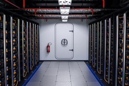 ES10M Battery System onboard