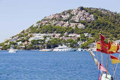 Spain-generic-leisure-boats