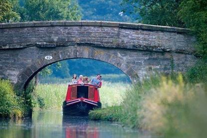 More UK inland boating_zoom