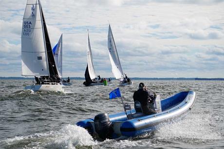 Quantum's new Director of Western US Sales, Jeff Thorpe, provides coaching for J_105 sailors at a recent North American Championship