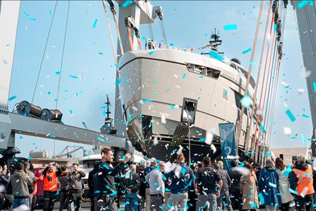 Columbus foto scoppio terra