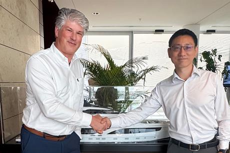 Majesty and Nomad Yachts_Omnia Marine_Erwin Bamps and Brian Zhuang_1