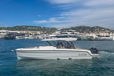 Cruisers 38 VTR at Cannes