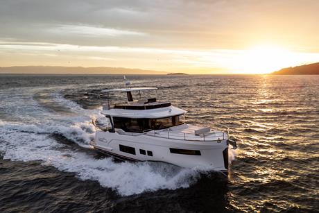 Sirena 48