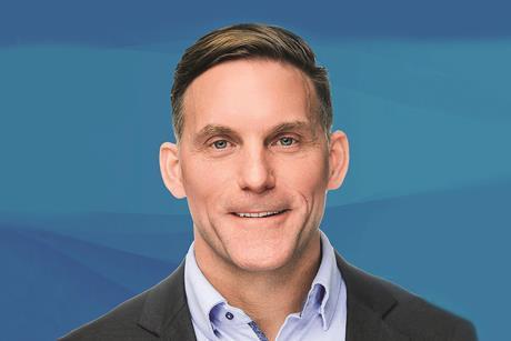 headshot---tom-pettit---square