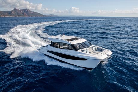 42C-Exterior-Running-A75I5222