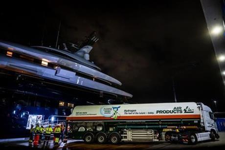 52721_eerstewaterstofbunkeringenhavenamsterdam1536x1024_844685