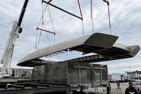 Roof module lift