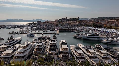 Cannes panorama_daytime_16-9