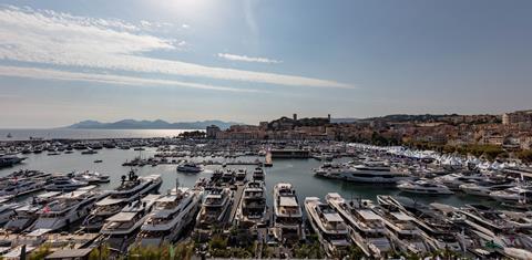 Cannes panorama_daytime