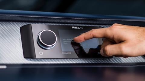 Fusion Touch Display_770