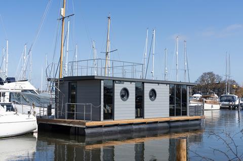 A Waterlodge in Birdham Marina