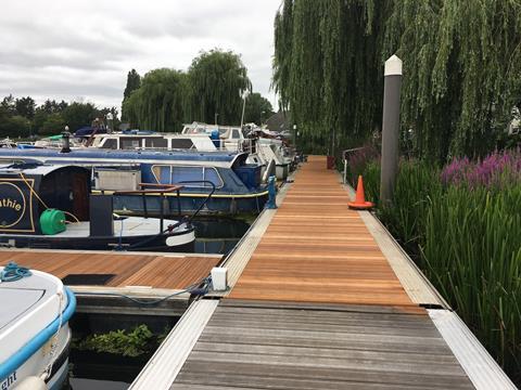 New pontoons LR