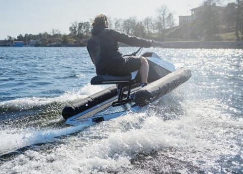 Roxen is a lightweight personal watercraft (PWC) powered by a 30hp electric waterjet. It has a top speed of 30 knots and can offer over an hour of normal use from its 5.5kWh swappable battery.